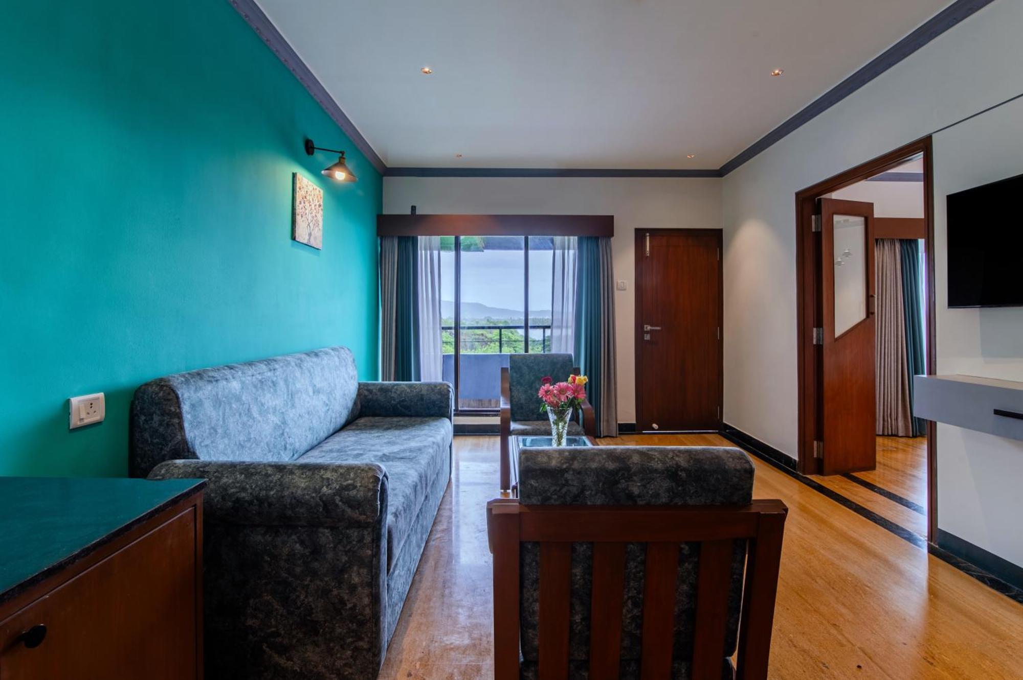 Sterling Karwar Hotel Exterior foto