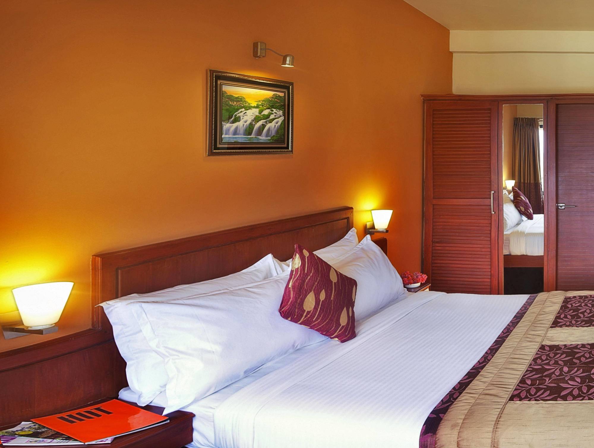 Sterling Karwar Hotel Exterior foto